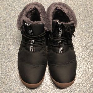 Winter boots